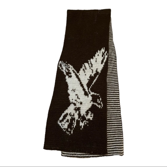 Hand made eagle scarf - Picture 1 of 5